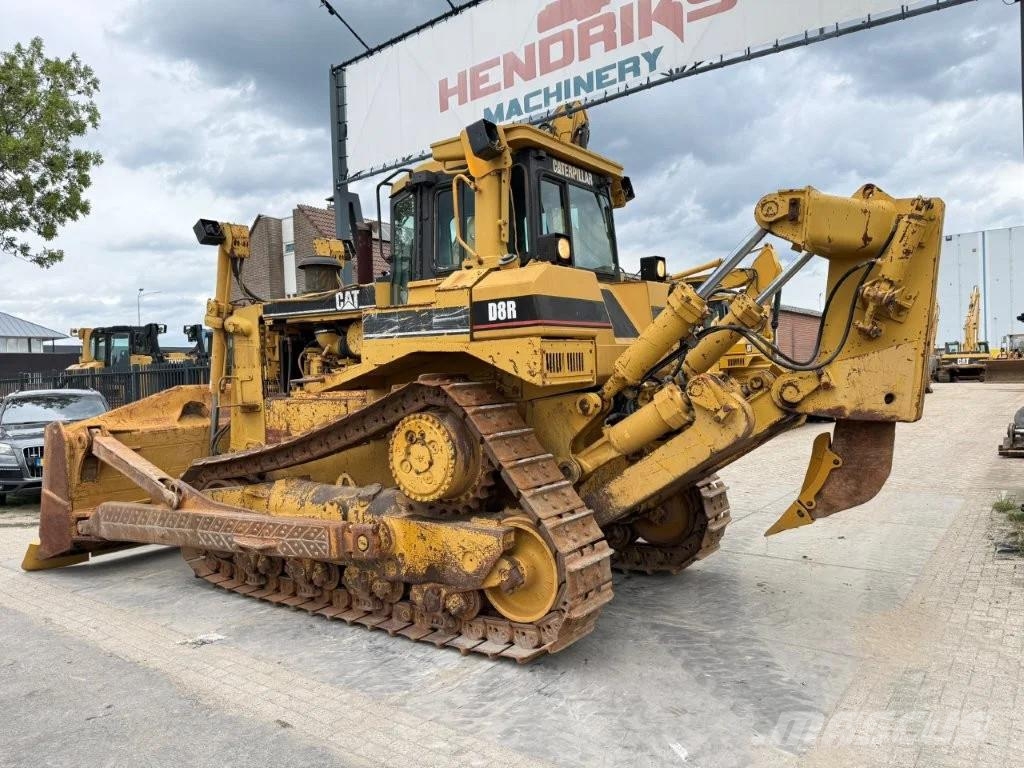 CAT D8R Buldooserid