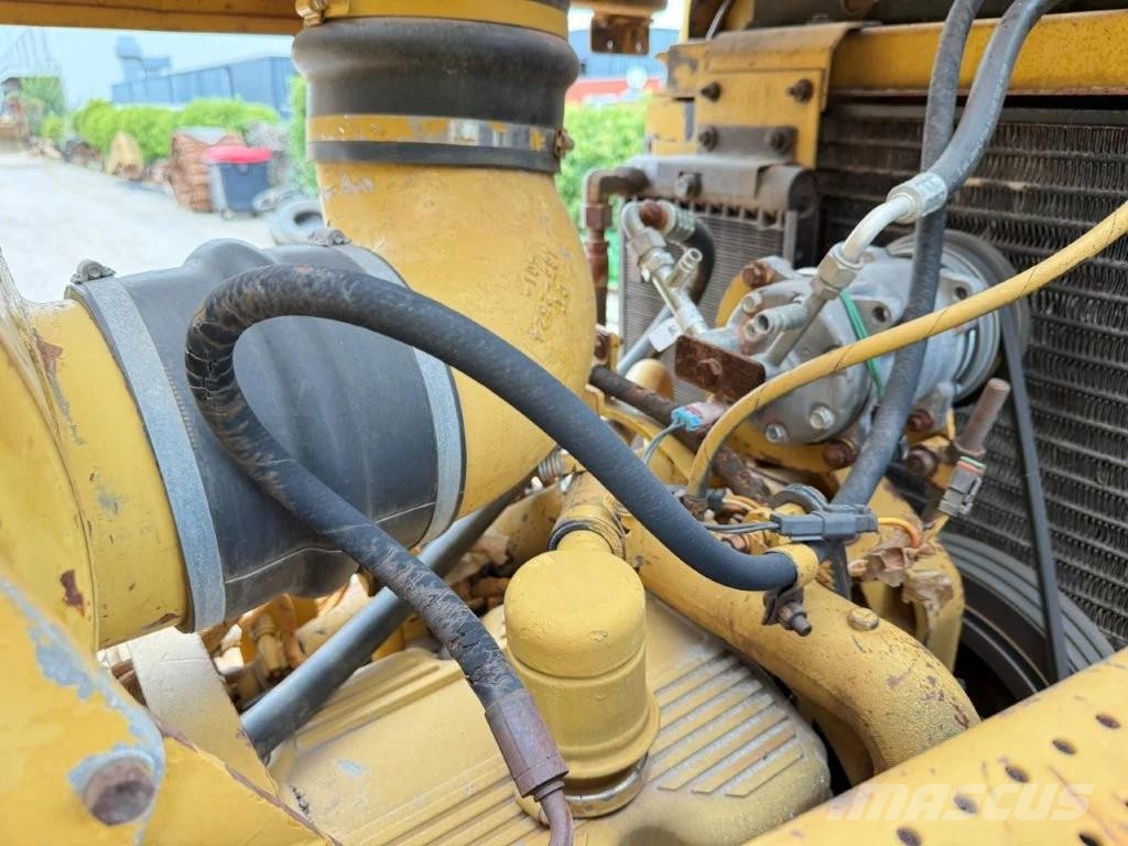 CAT D8R Buldooserid
