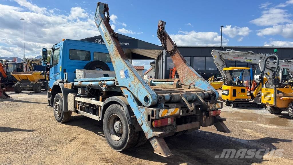 Mercedes-Benz AXOR 1826 4x2 absetz tipper - spring Koukkulava kuorma-autot