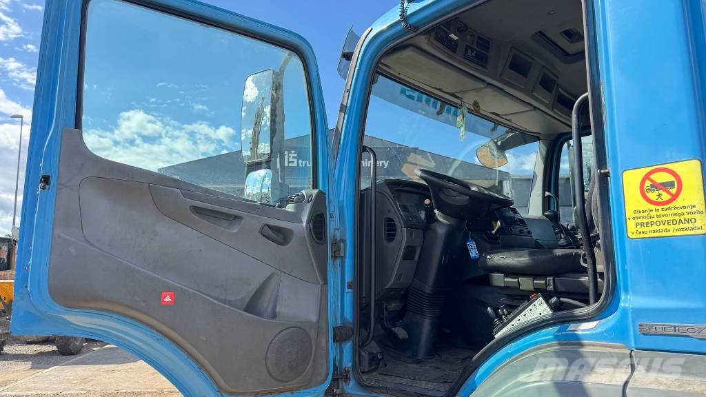 Mercedes-Benz AXOR 1826 4x2 absetz tipper - spring Koukkulava kuorma-autot