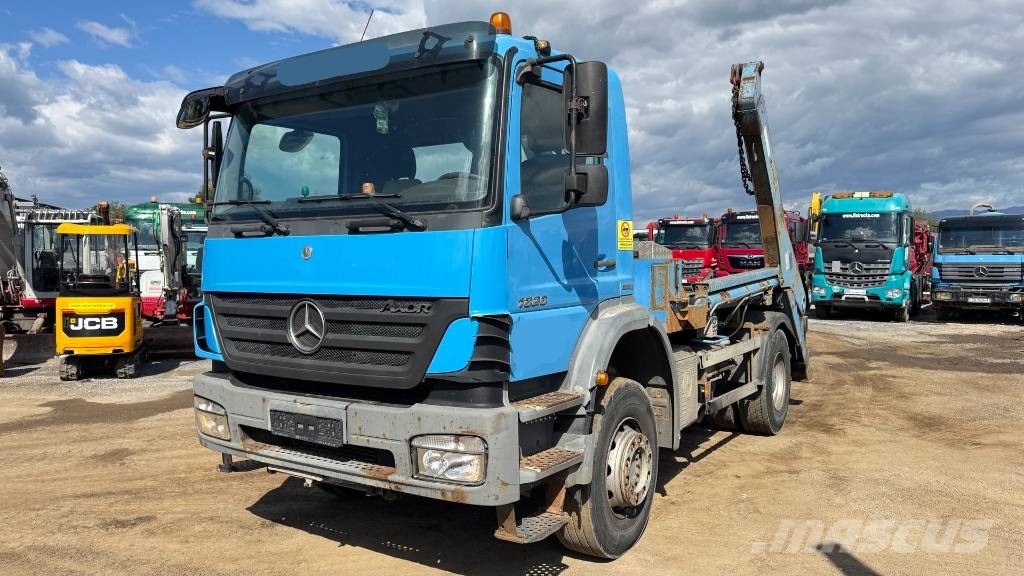 Mercedes-Benz AXOR 1826 4x2 absetz tipper - spring Koukkulava kuorma-autot