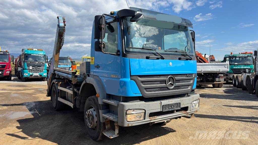 Mercedes-Benz AXOR 1826 4x2 absetz tipper - spring Koukkulava kuorma-autot