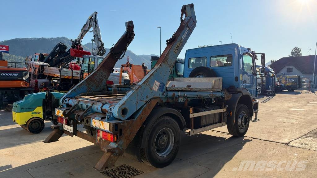 Mercedes-Benz AXOR 1826 4x2 absetz tipper - spring gancho Caminhões Roll-on Roll-off