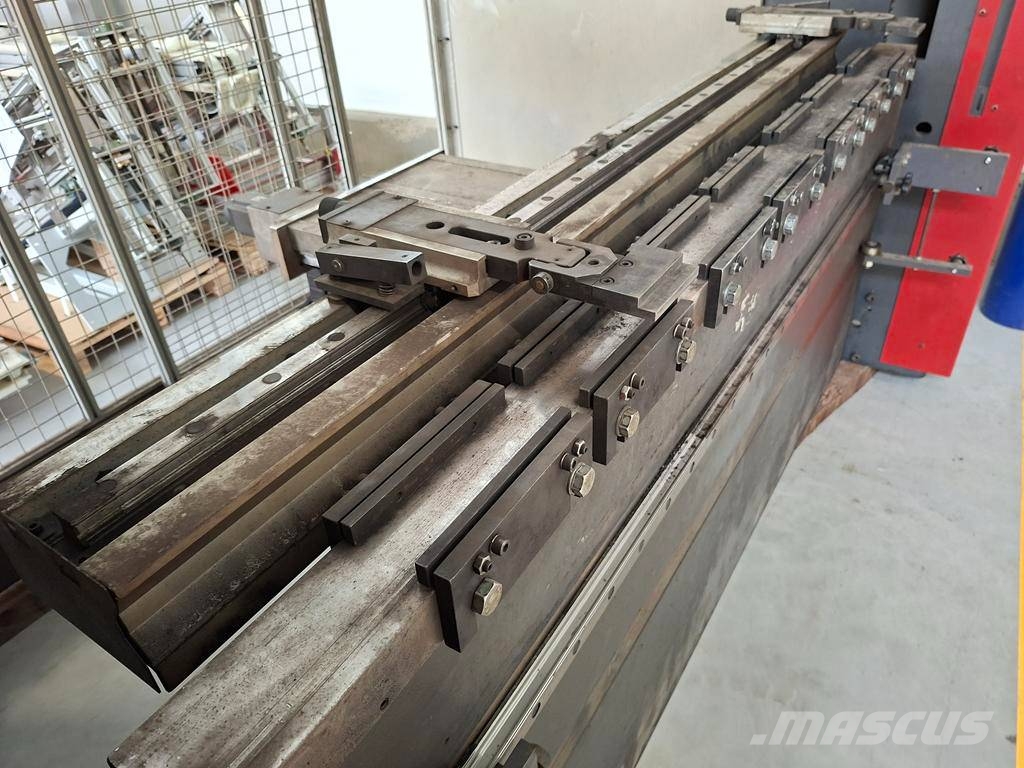 Serwoelektryczna prasa krawędziowa DENER MAKINA SAN. TIC. LTD. STI DDM 5020 (SERVOBRAKE 5020) Other groundscare machines