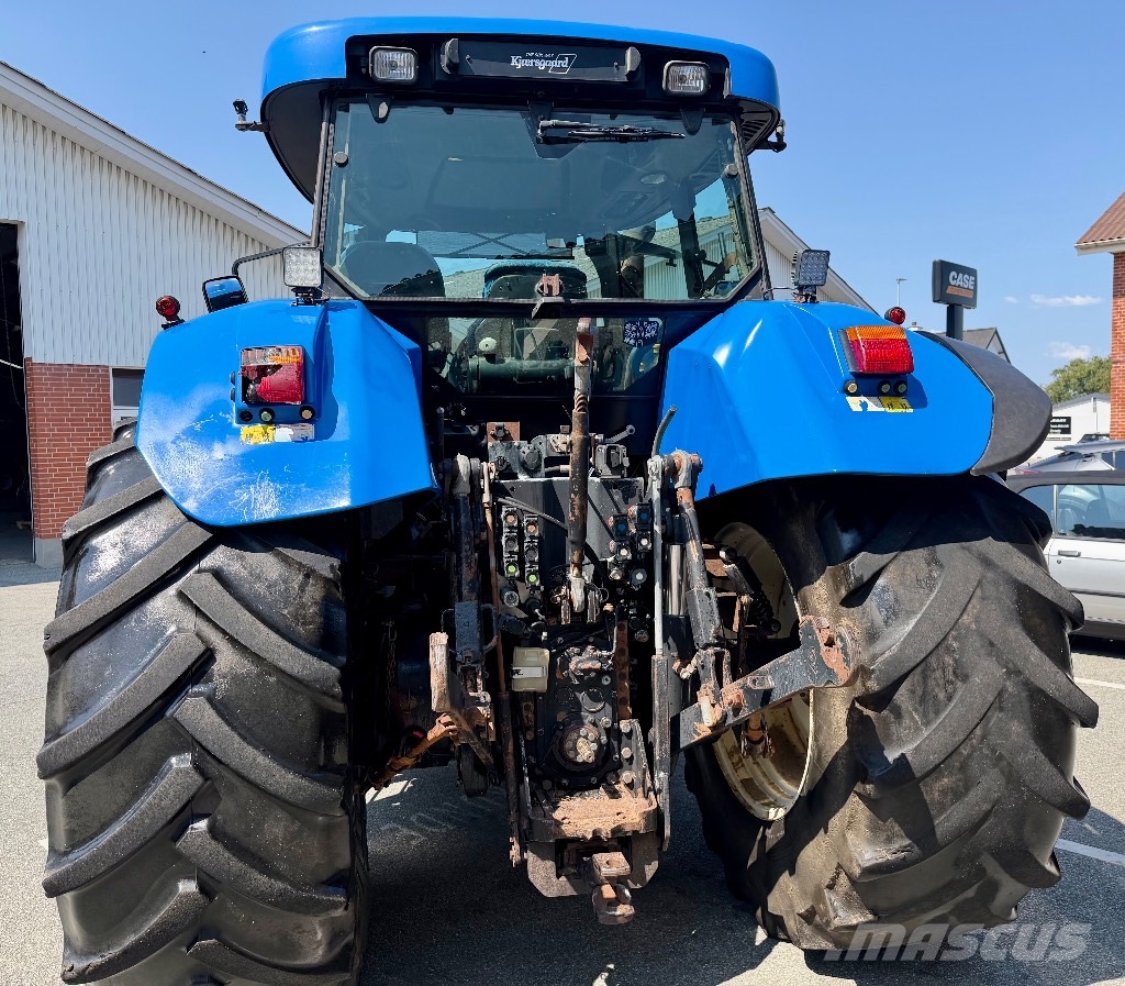 New Holland T 7550 Traktoren