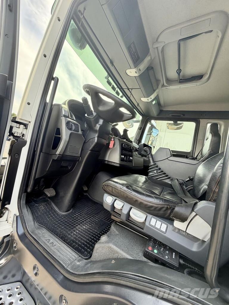 MAN TGS 18.320 4X4 KANAL MÜLLER VACUMASTER Camiões Aspiradores Combi