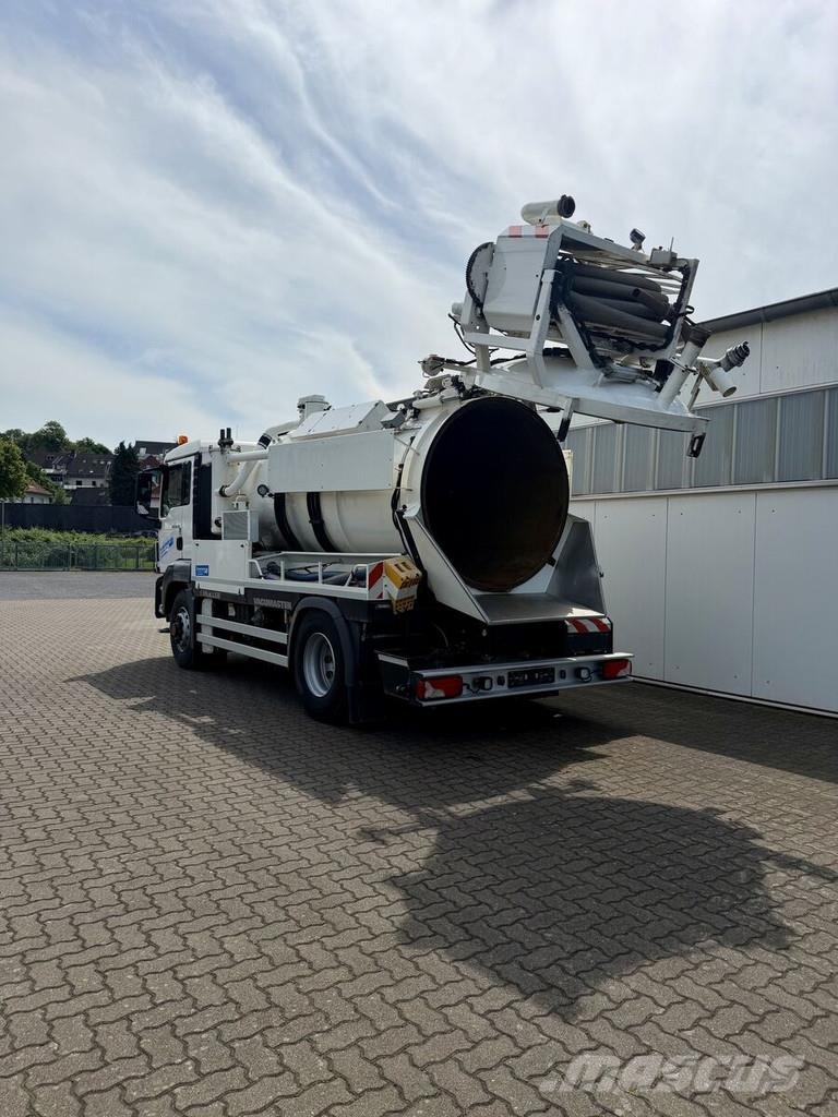 MAN TGS 18.320 4X4 KANAL MÜLLER VACUMASTER Camiões Aspiradores Combi