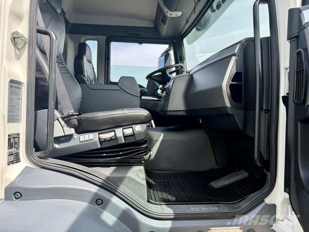 MAN TGS 18.320 4X4 KANAL MÜLLER VACUMASTER Camiões Aspiradores Combi