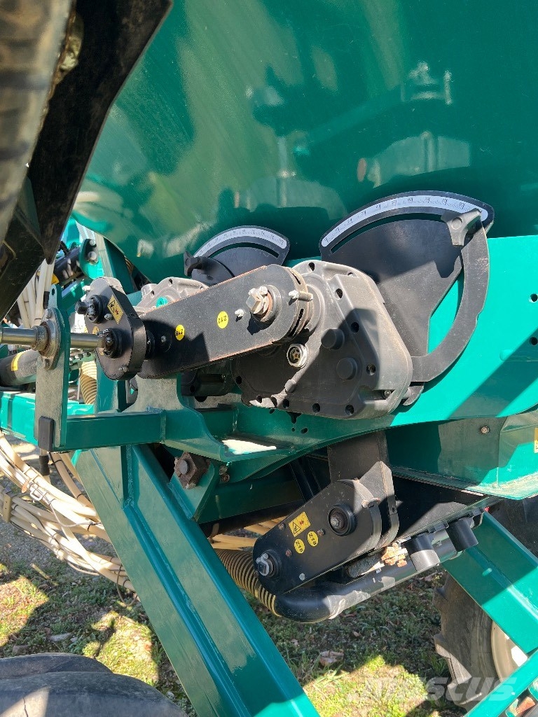 MaterMacc Arbos UST 600 مثاقيب