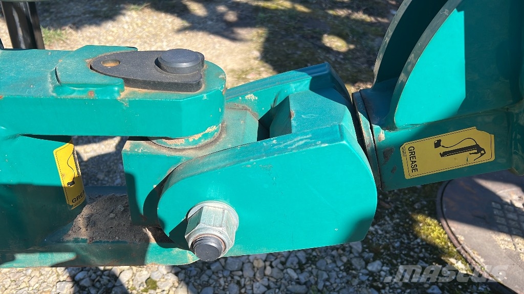 MaterMacc Arbos UST 600 مثاقيب