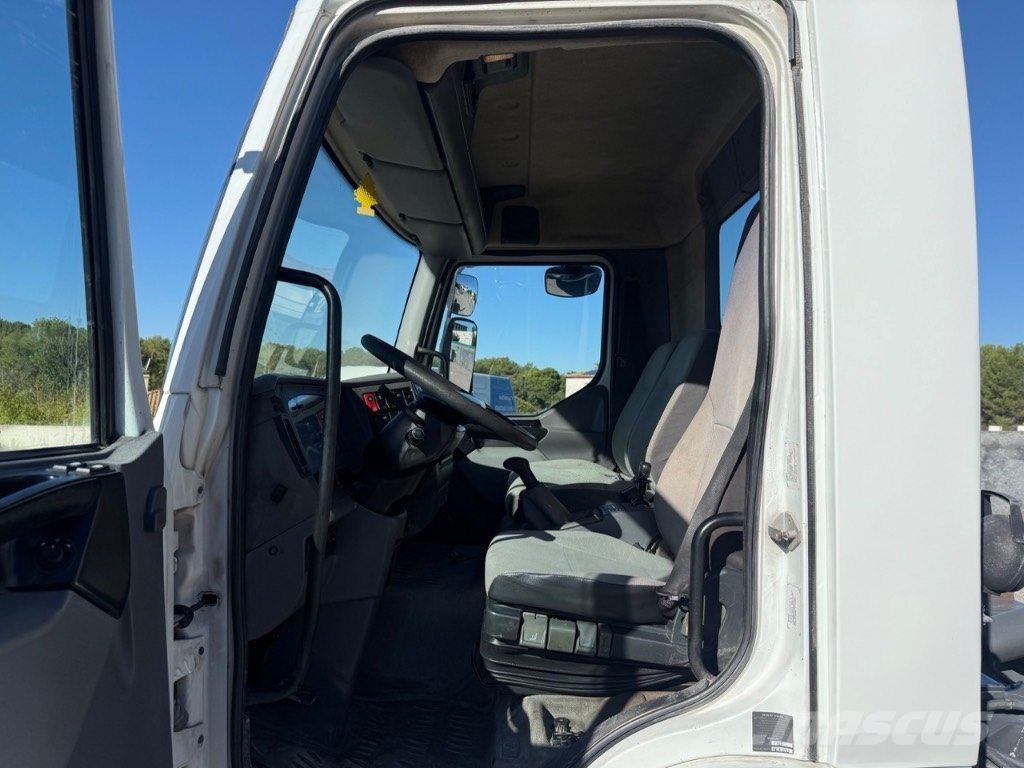 Renault 220 DCI Camion ampliroll