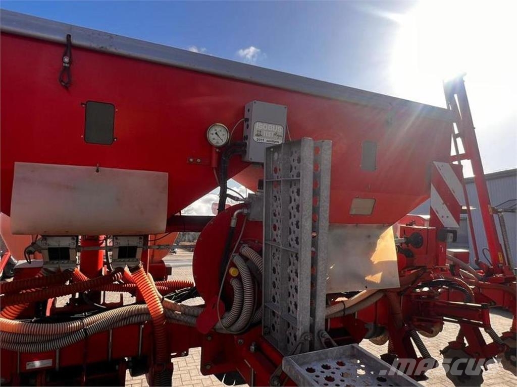 Kverneland OPTIMA HD E-DRIVE Masini cu insamantare precisa