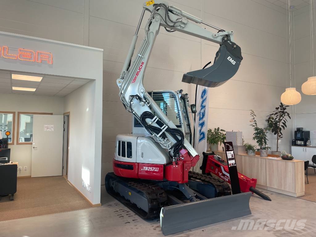Takeuchi TB 257 FR Miniekskavaatorid < 7 t