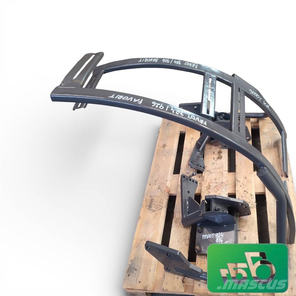 Fendt 824 Favorit Frame Handle Fender Mount Podvozky a zavěšení kol