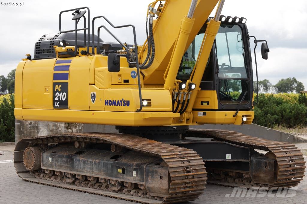 Komatsu PC 210 LC-11 Rupsgraafmachines
