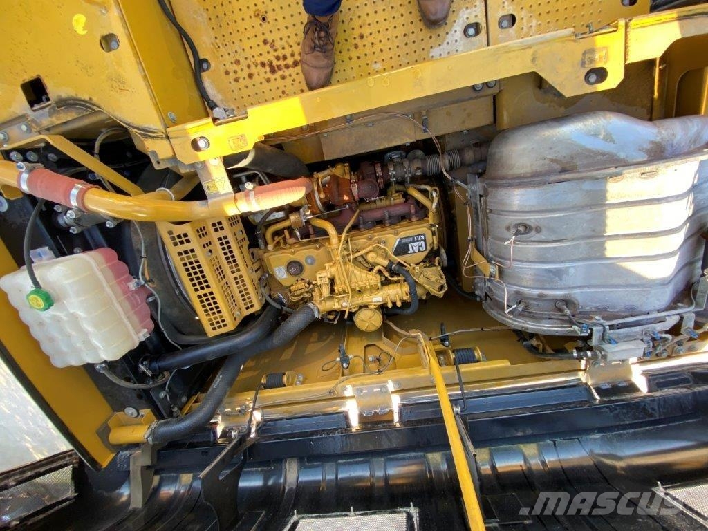 CAT 330FLN Mono-Ausleger OilQuick OQ80 Bageri guseničari