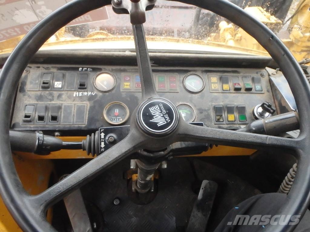 Volvo BM L 90 Tekerlekli yükleyiciler