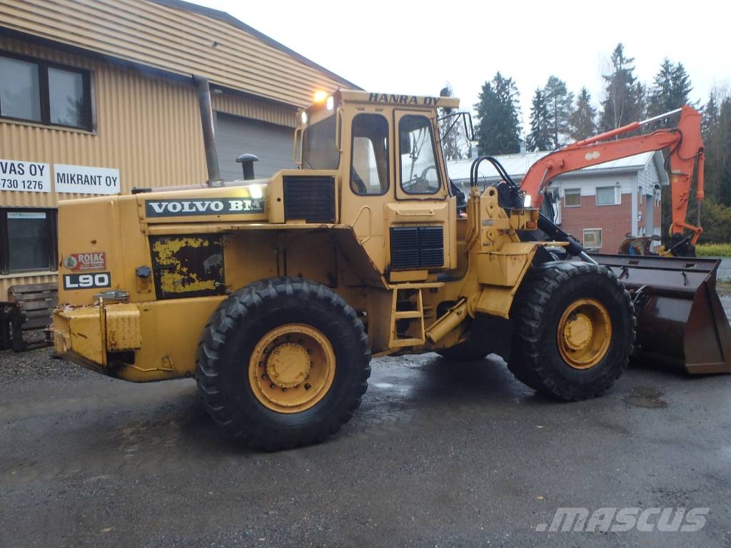 Volvo BM L 90 Tekerlekli yükleyiciler
