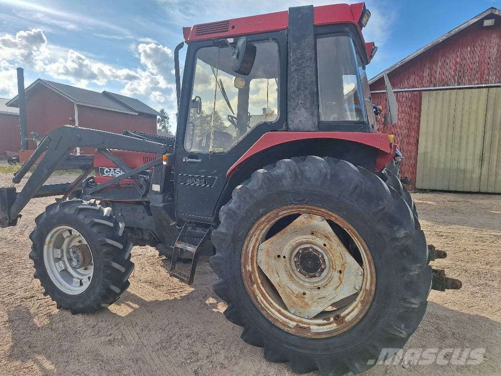 Case IH 885 XL Трактори