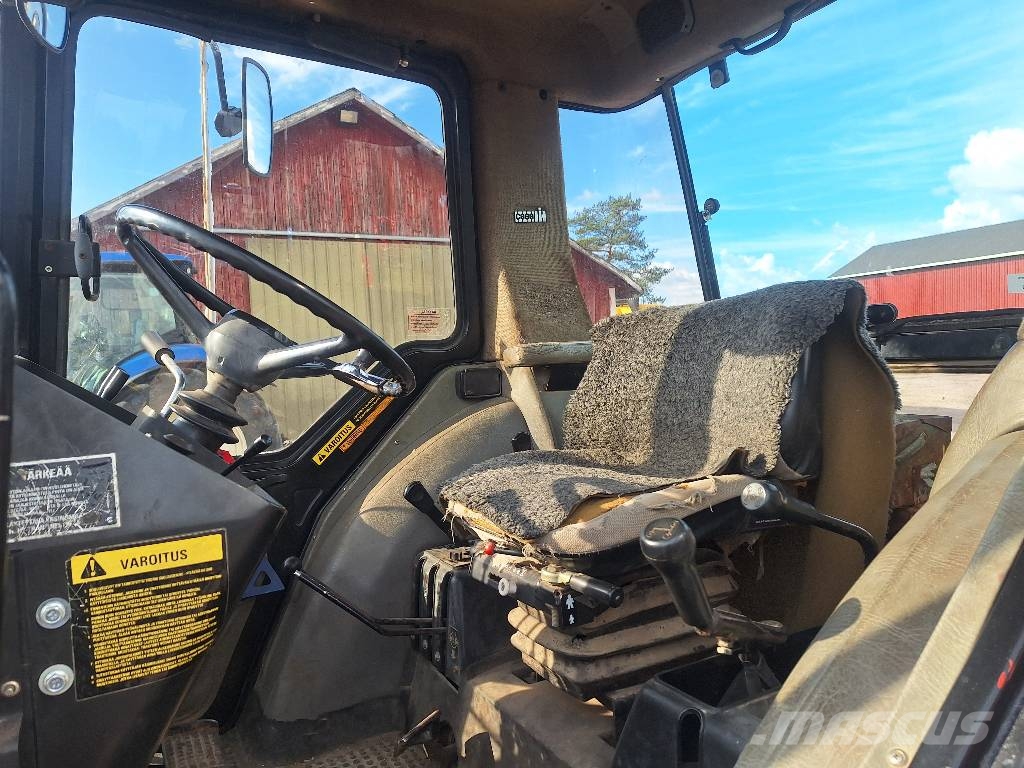 Case IH 885 XL Трактори