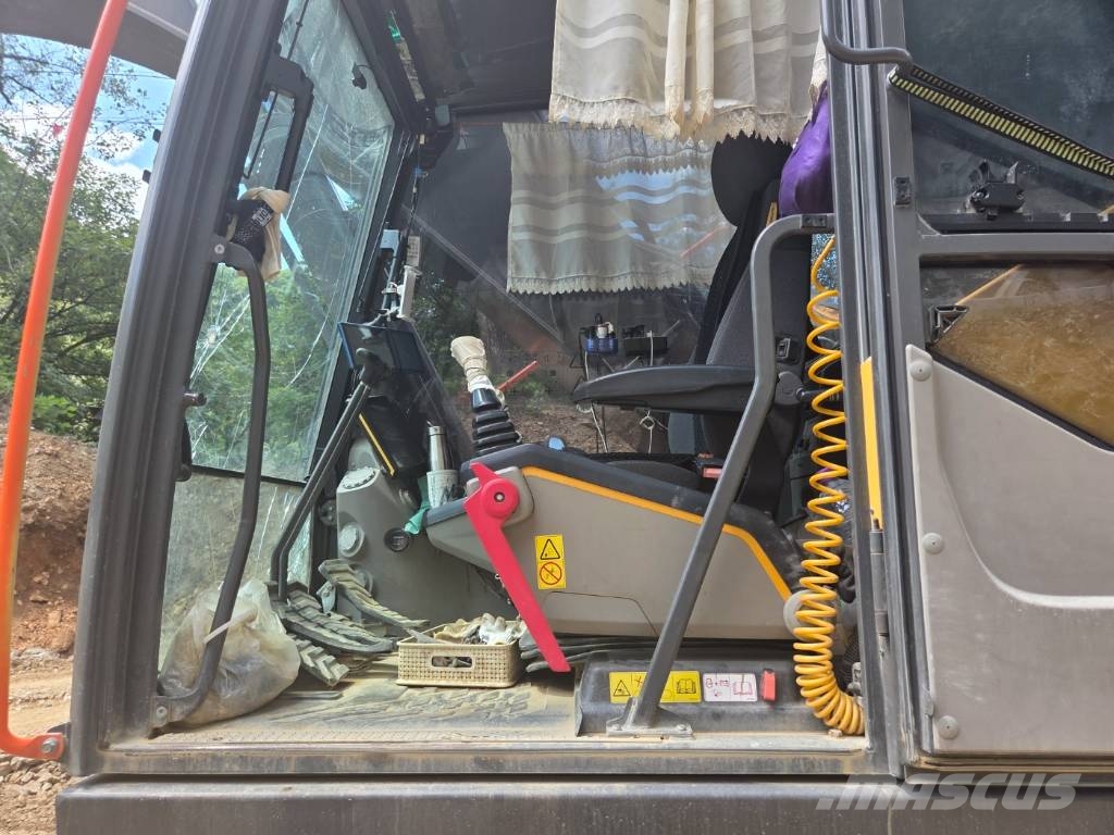 Volvo EC 300 E 대형 굴삭기 29톤 이상