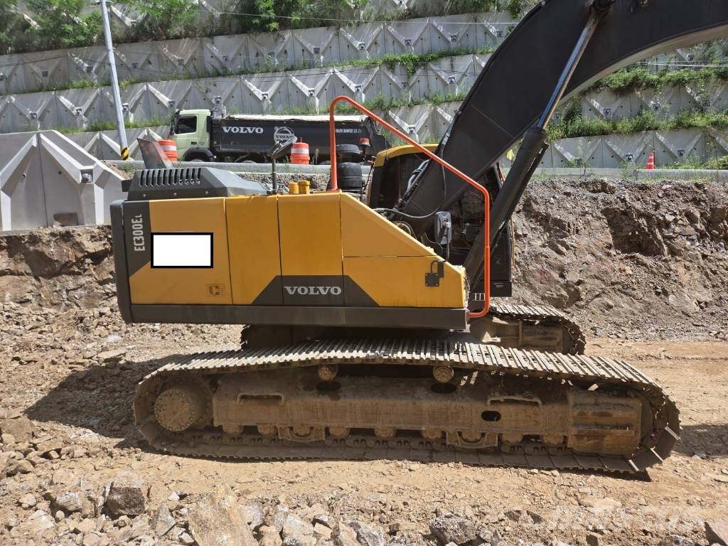 Volvo EC 300 E 대형 굴삭기 29톤 이상