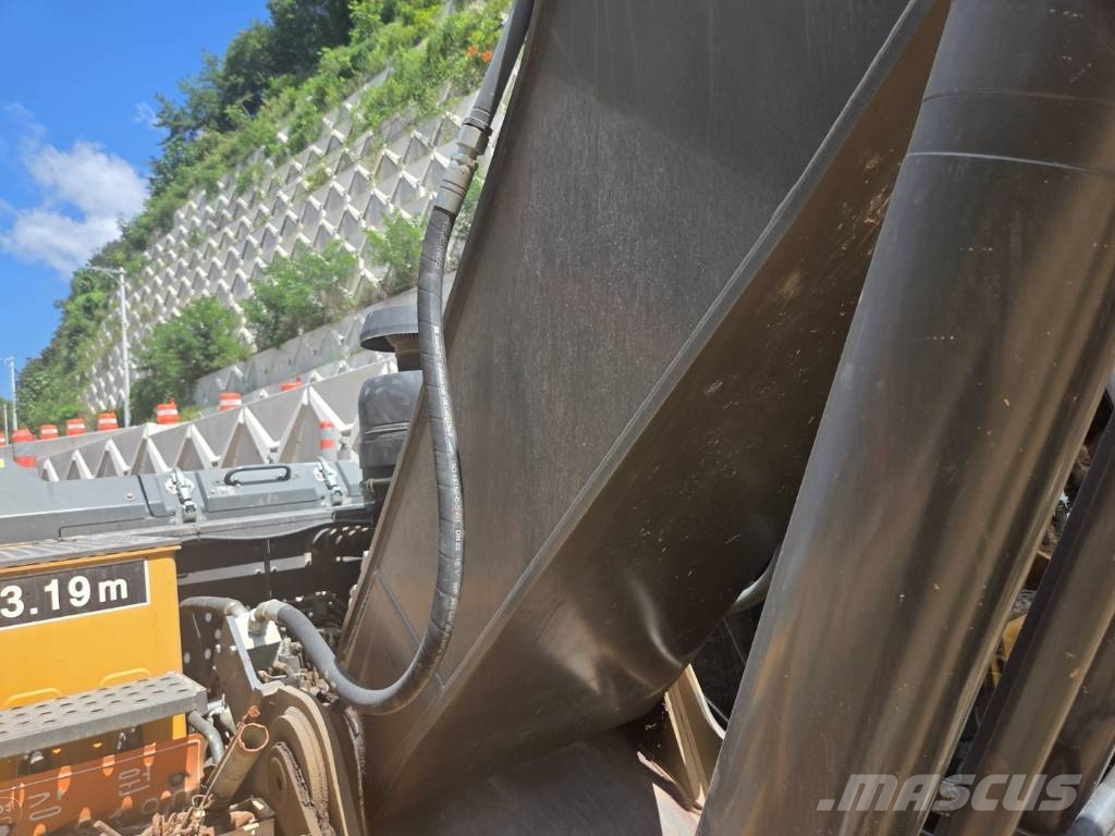 Volvo EC 300 E 대형 굴삭기 29톤 이상