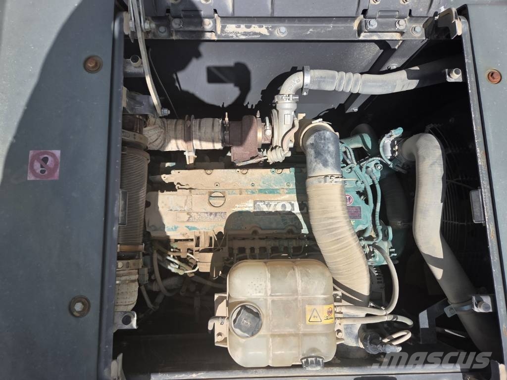 Volvo EC 300 E 대형 굴삭기 29톤 이상