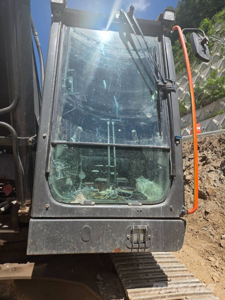 Volvo EC 300 E 대형 굴삭기 29톤 이상