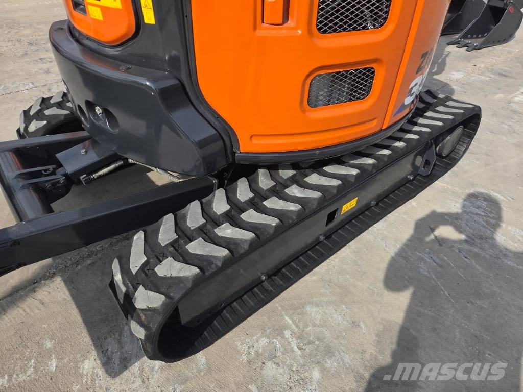 Hitachi ZX 33 U-6, 2023, 1.336h, Quick coupler+3 buckets Minibagger < 7t