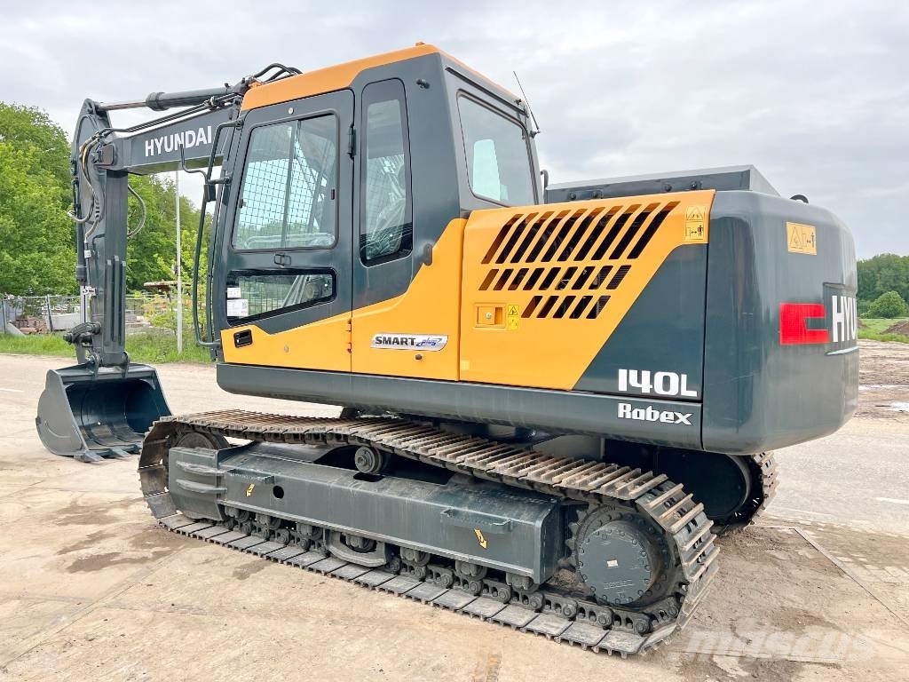 Hyundai R140L - New / Unused Excavadoras sobre orugas