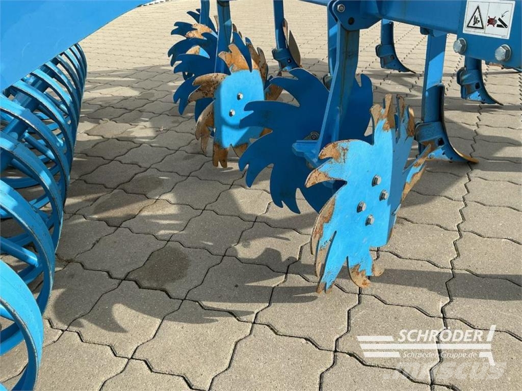 Lemken KARAT 10/300 U Cultivatoare