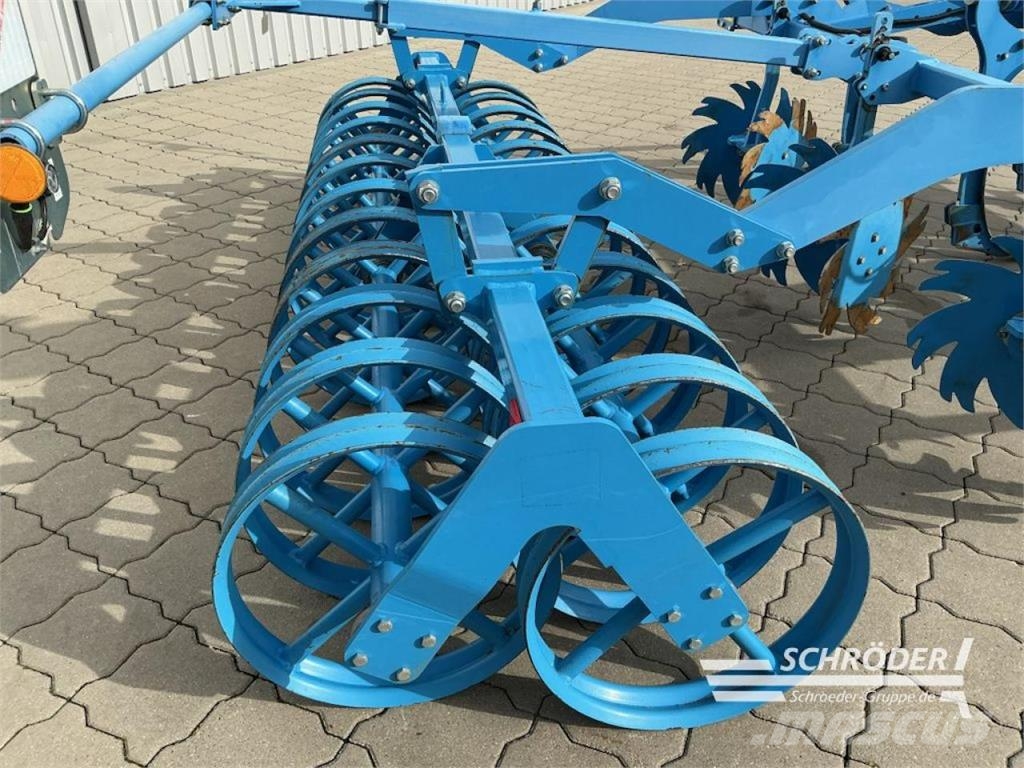 Lemken KARAT 10/300 U Cultivatoare