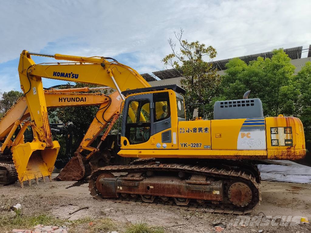 Komatsu PC 450-8 대형 굴삭기 29톤 이상