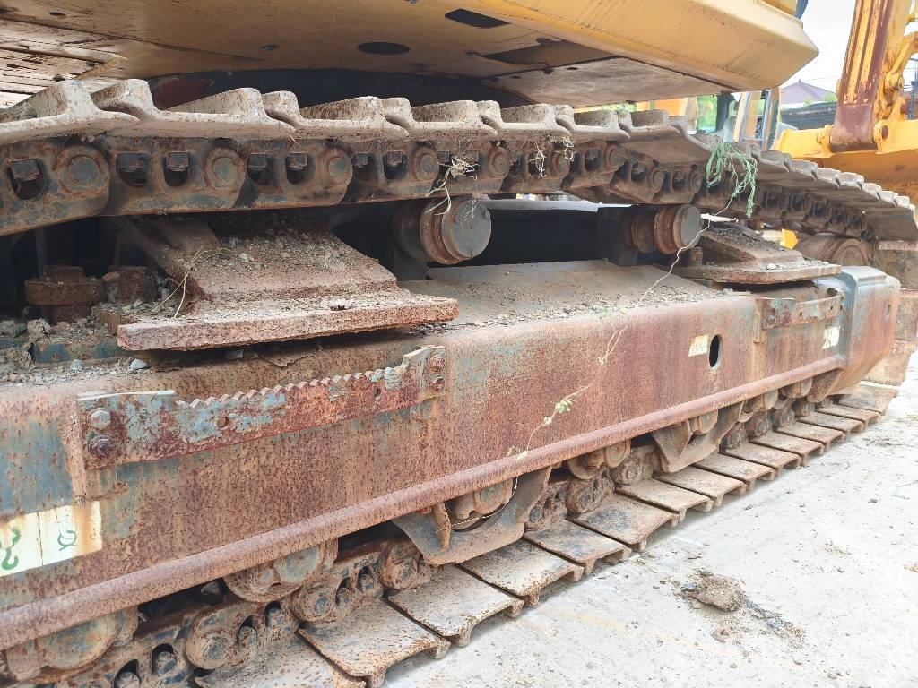 Komatsu PC 450-8 대형 굴삭기 29톤 이상