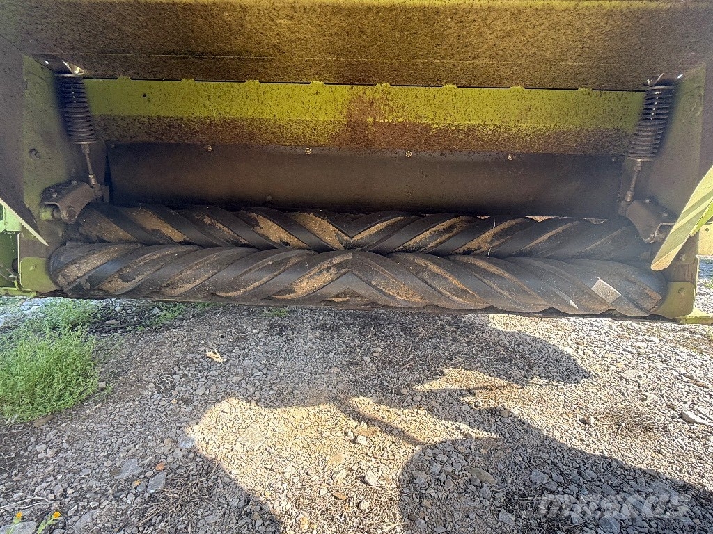 CLAAS 3150 TRC 籬笆切割機