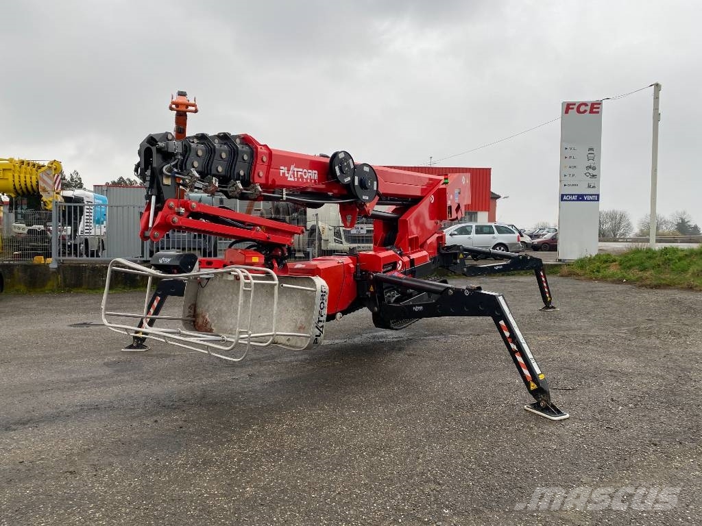 Platform Basket SPIDER 30T /1er Main-Origine Française endommagée Zelfrijdende knikarm hoogwerker