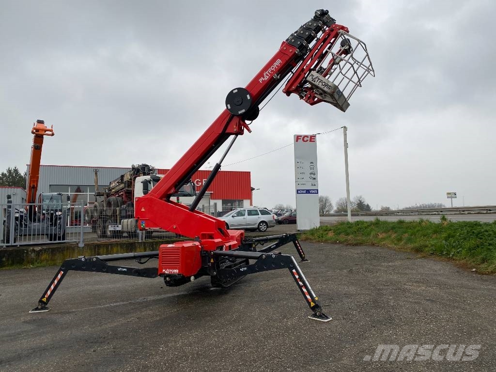 Platform Basket SPIDER 30T /1er Main-Origine Française endommagée Zelfrijdende knikarm hoogwerker