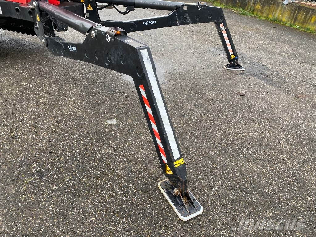 Platform Basket SPIDER 30T /1er Main-Origine Française endommagée Zelfrijdende knikarm hoogwerker