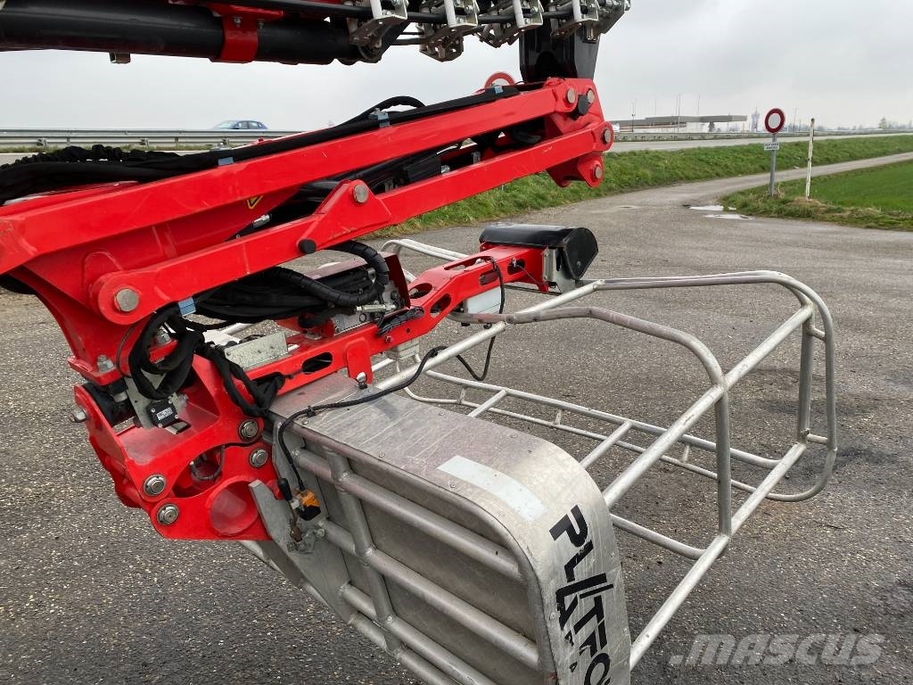 Platform Basket SPIDER 30T /1er Main-Origine Française endommagée Zelfrijdende knikarm hoogwerker