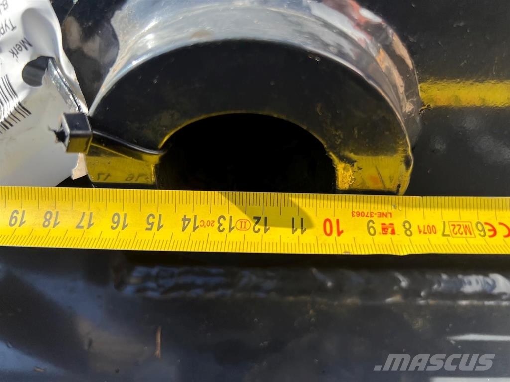 Yanmar -Terex-Adapter plate/Adapterplatte/Aanlasoor Pikakytkimet