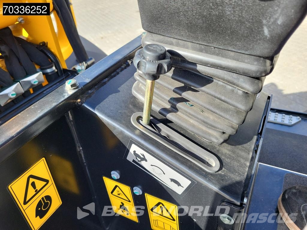 JCB 403 SP FACTORY WARRANTY - WEIDEMAN COUPLER - KUBOT Utovarivači na kotačima