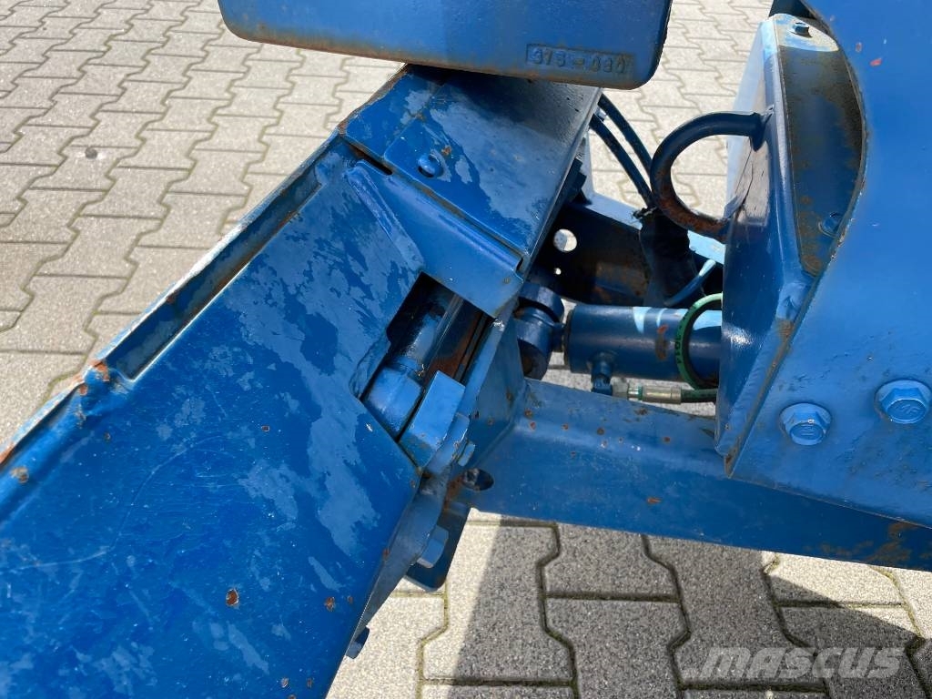Ditch Witch 3700 DD 掘溝機