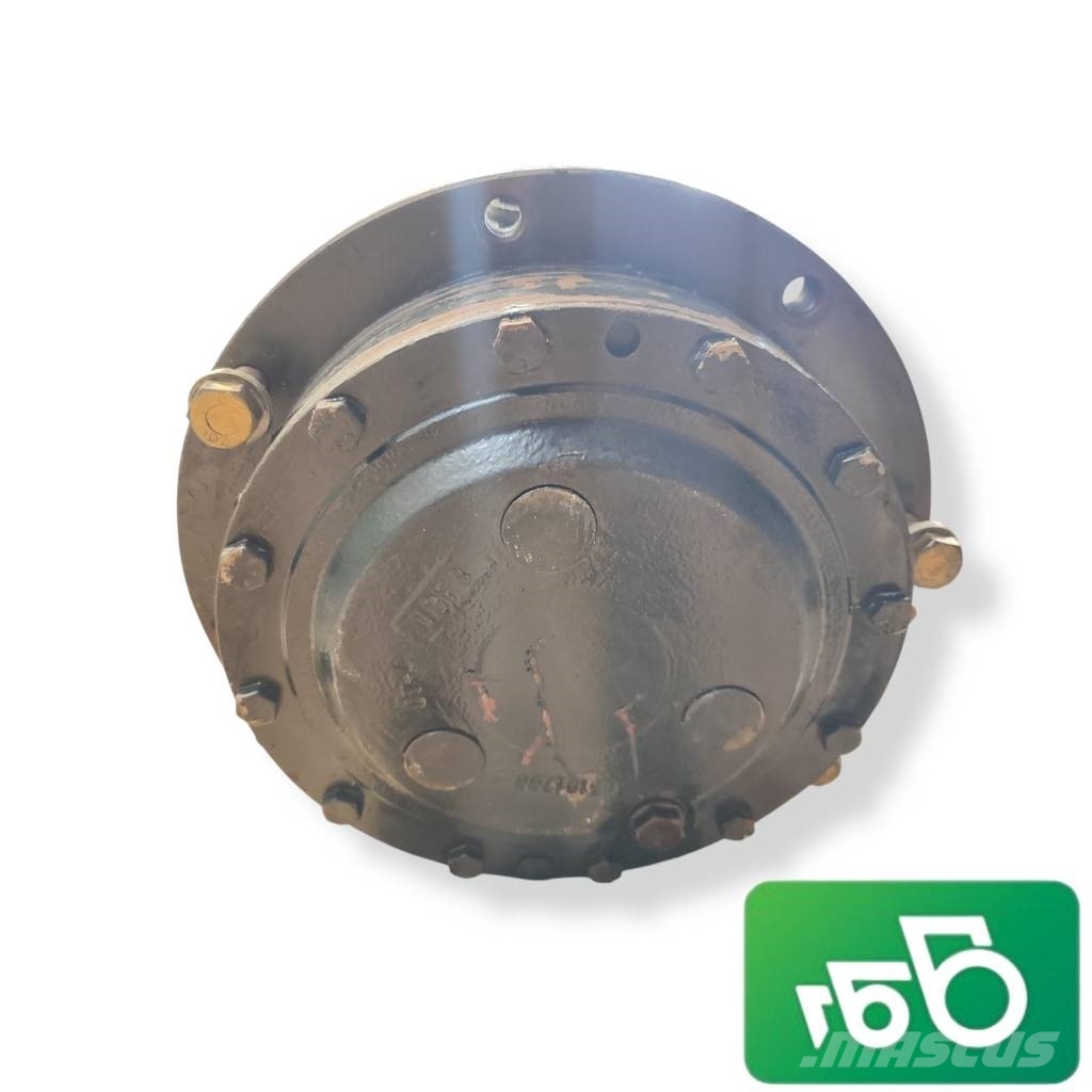 New Holland TS 115 Final drive Steering knuckle Hub Axle shaft Váltók