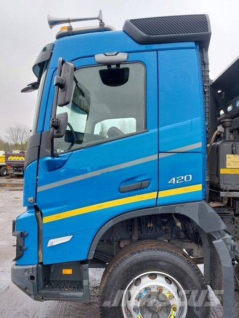 Volvo FMX 420 Tipper trucks