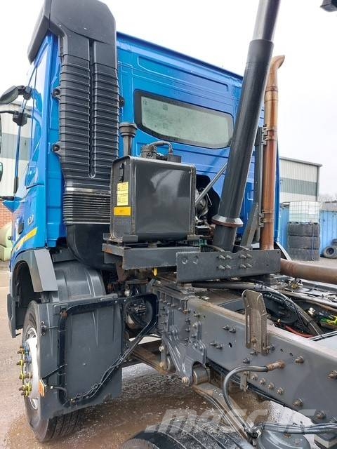 Volvo FMX 420 Tipper trucks
