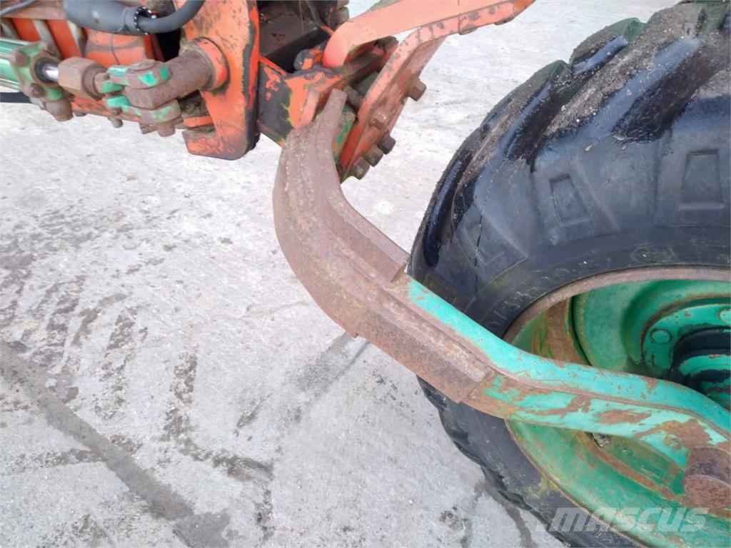 Kverneland PB 100 Plows