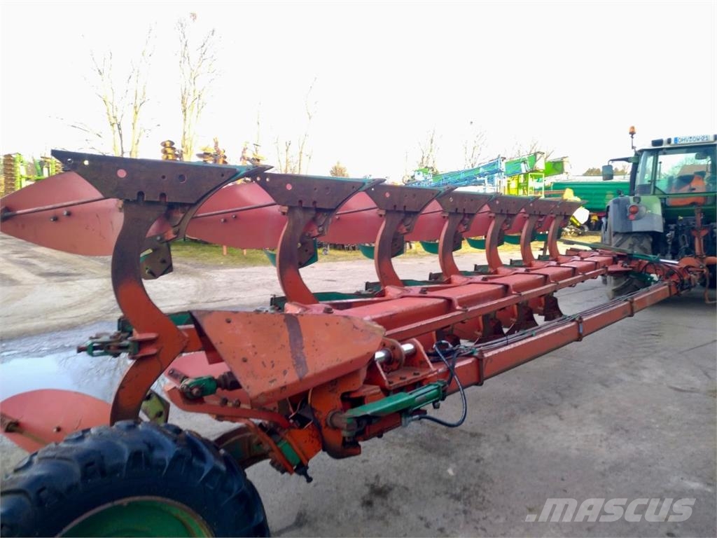 Kverneland PB 100 Plows
