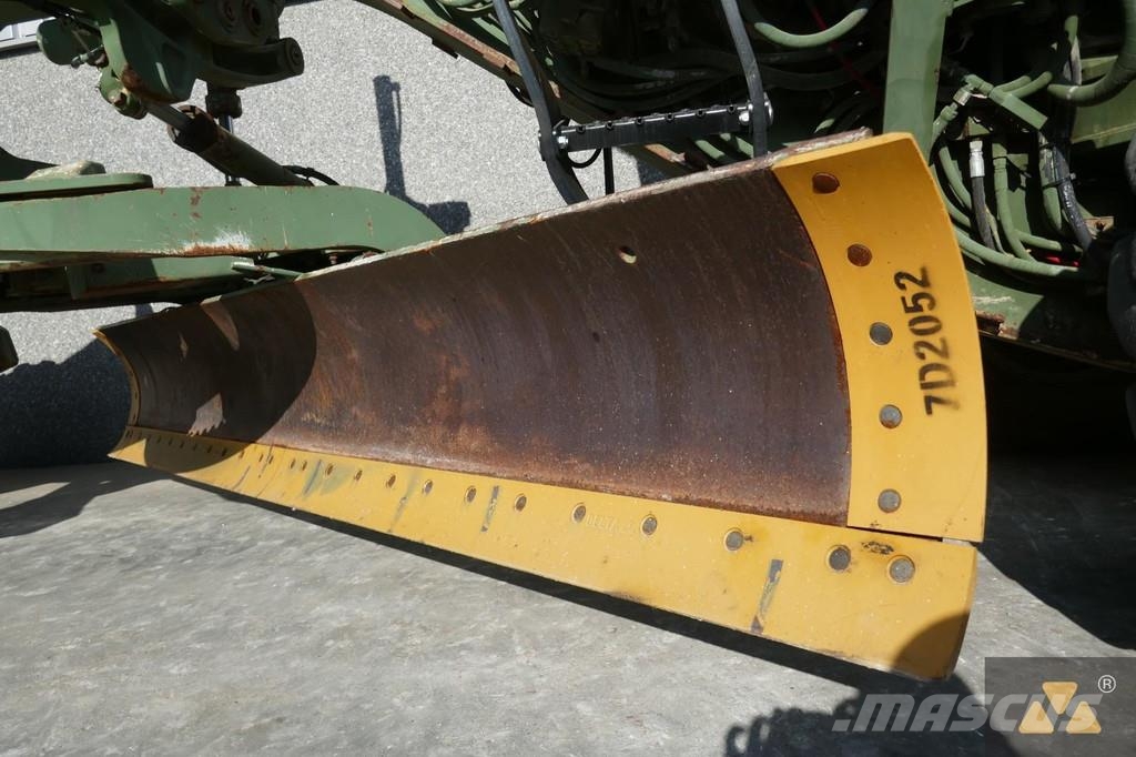 CAT 130G Ex-army Greiderid
