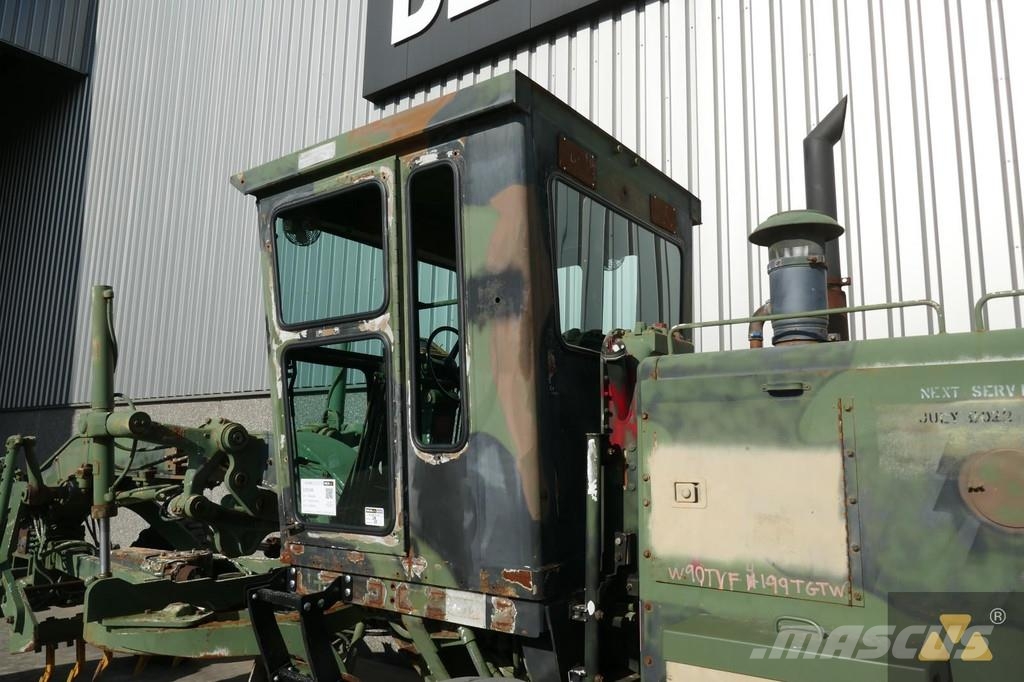CAT 130G Ex-army Greiderid